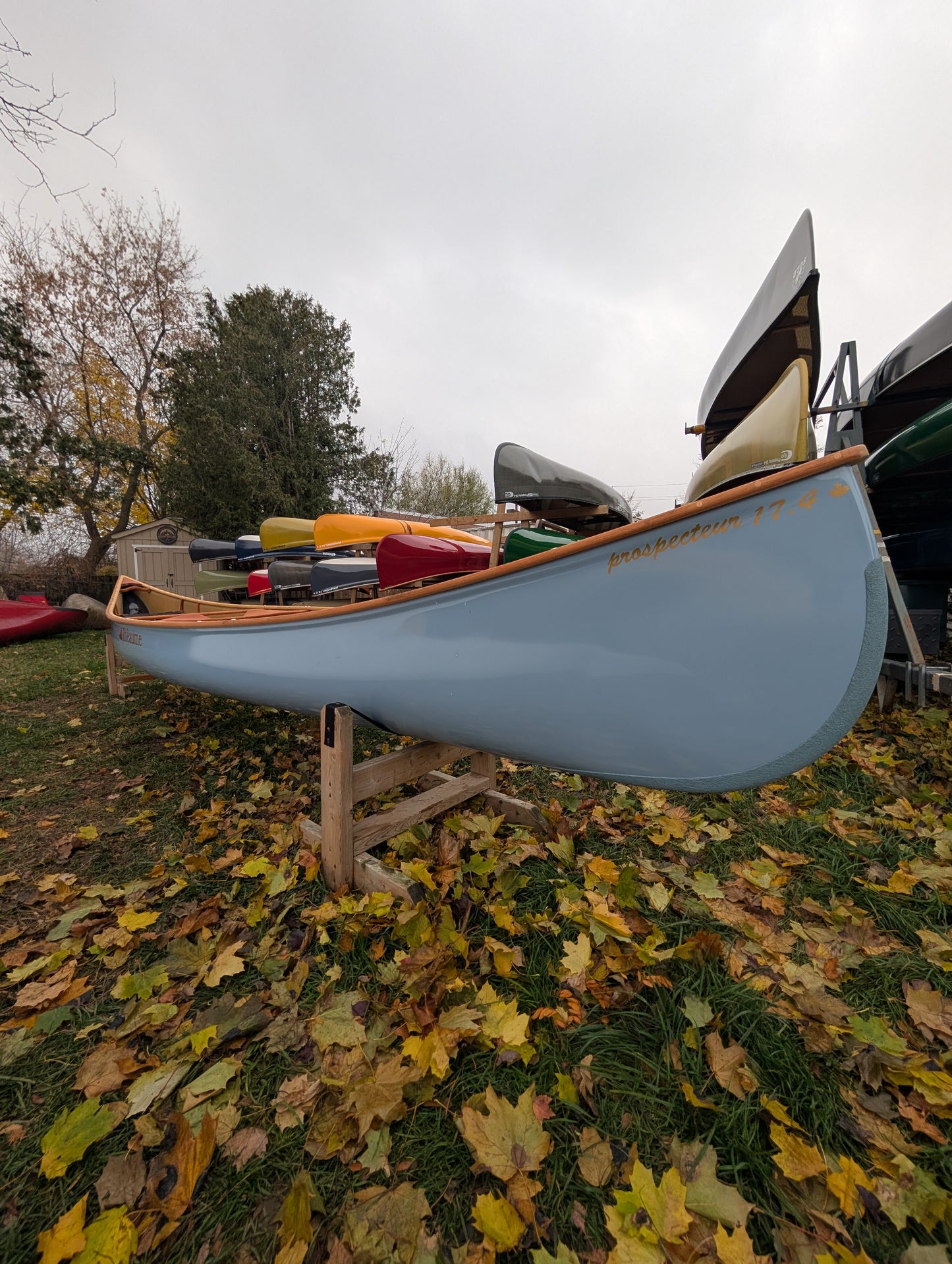 RHEAUME 17'4 PROSPECTOR KEVLAR CANOE (Needs photos)