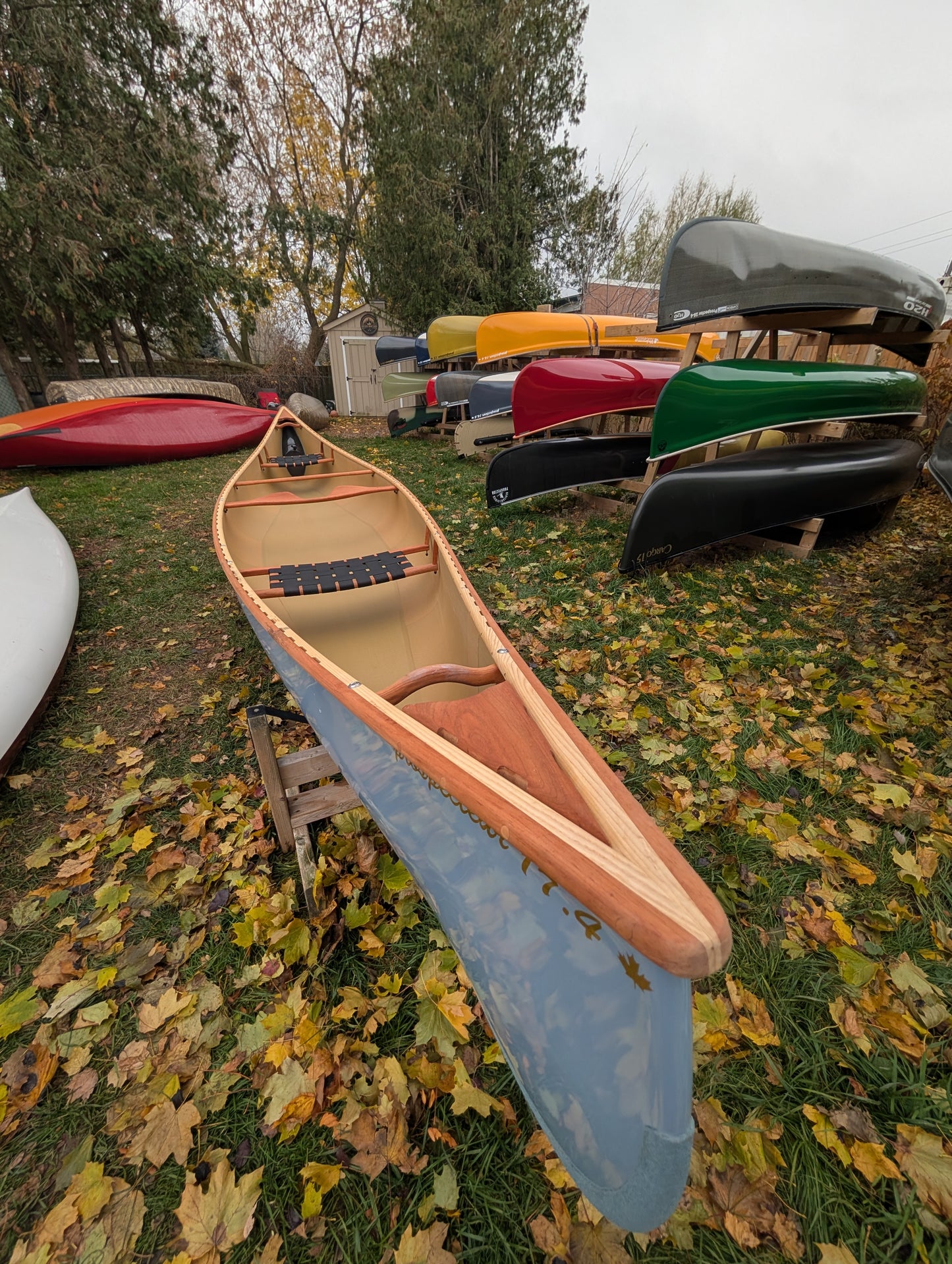 RHEAUME 17'4 PROSPECTOR KEVLAR CANOE (Needs photos)