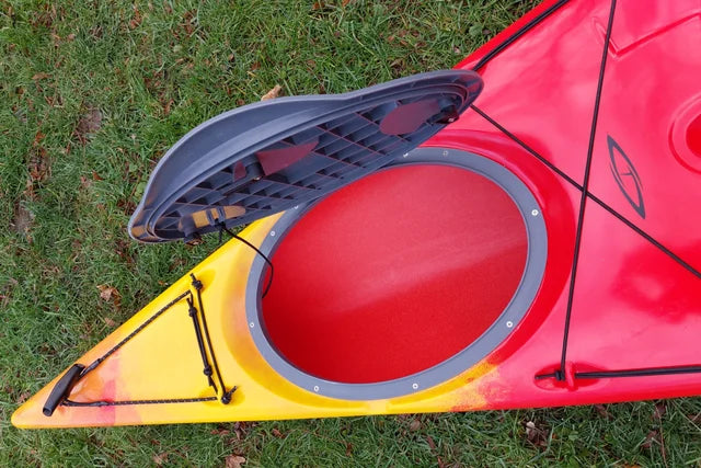 Current Designs Kestrel 120R Kayak water tight Storage area